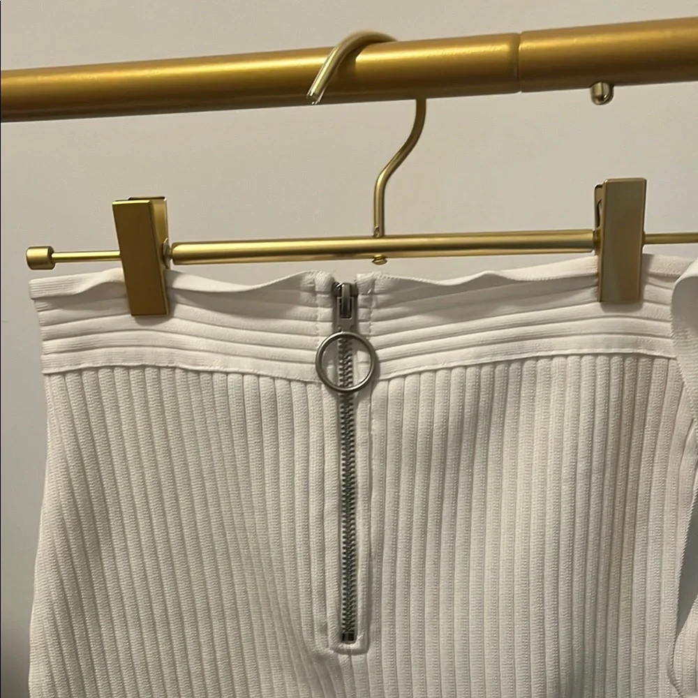 White Ribbed Two-Piece Set - Picture 5 of 6